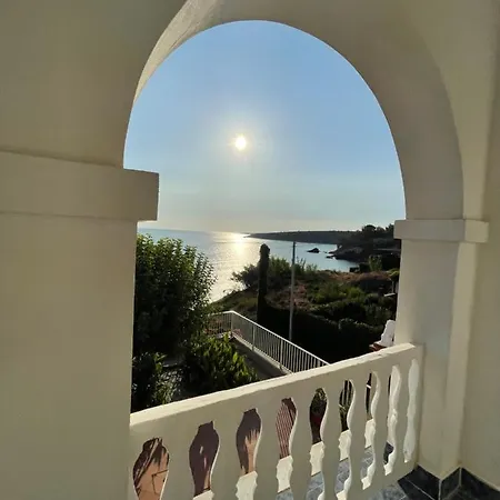 Alba * Brucoli