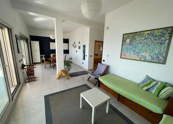 Alba Villa *