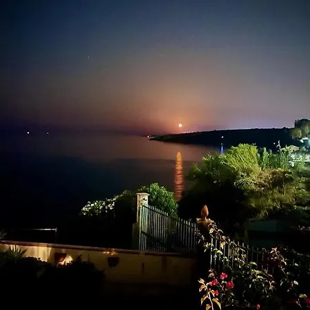 Alba Villa